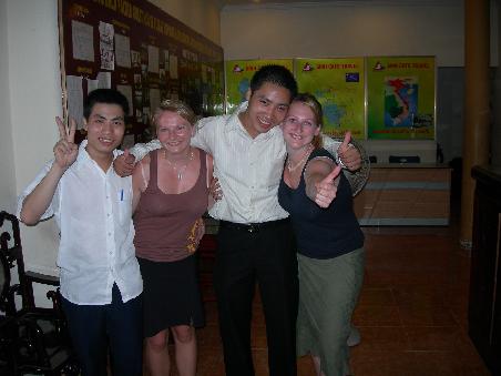 Heiratsanwaerter (links Michael 1 fuer Marta, rechts Michael 2 fuer Catha)