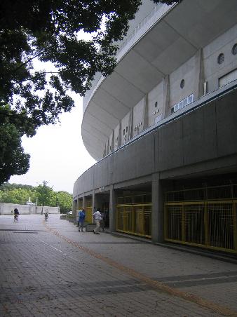 Das Nagai YH im WM Stadion in Osaka