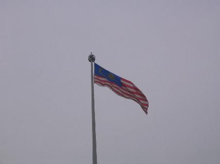 wir sind in malayisa! wer haette das gedacht als wir uns 1999 kennen lernten!?