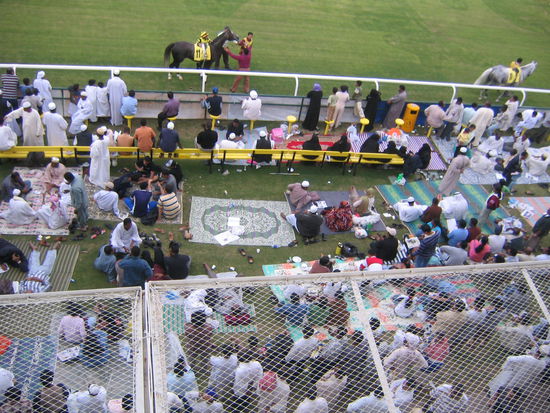 man macht es sich bequem...