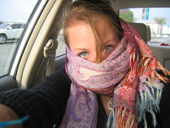 ... allerdings verhüllt...