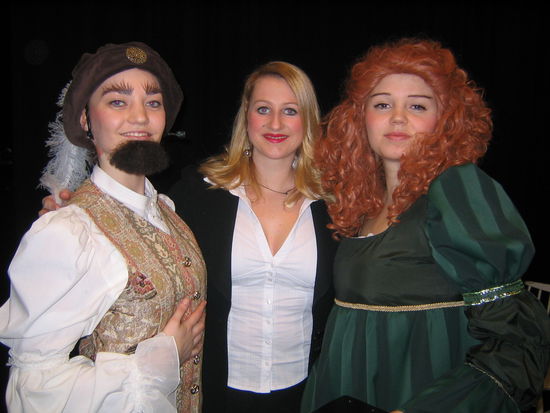 Und mit den Hauptdarstellerinnen Jessica und Ida