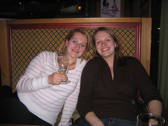 Meike und ich. Nach einem Jahr sehen wir uns wieder, wie schön