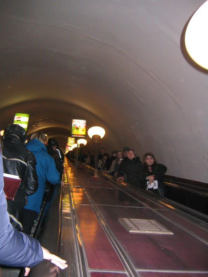 Das Metrosystem in St. Petersburg ist eines der tiefsten der Welt