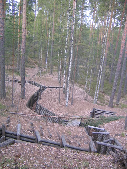 Alte Verstecke im Wald von Savonlinna aus dem Krieg gegen Russland