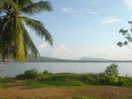 Pakse, ein idyllisches Staedtchen direkt am Mekong gelegen.
