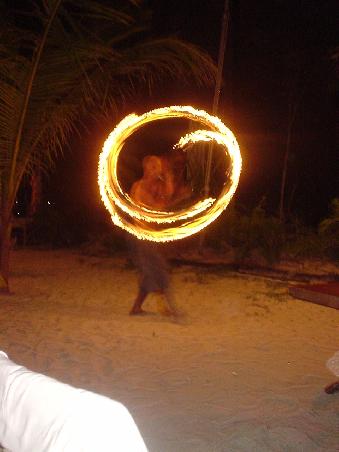 Und LIVE-Entertainment