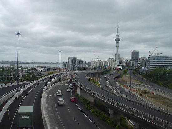 An unseren letzten 2 Tagen in NZ konnten wir Auckland nochmal bei etwas besserem Wetter erkunden und u.a. solche Ausblicke festhalten...