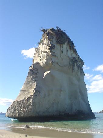 gewaltiger Limestone in der Bucht der Cathedral Cove.