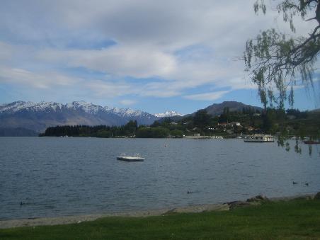 ... zum Lake Wanaka.