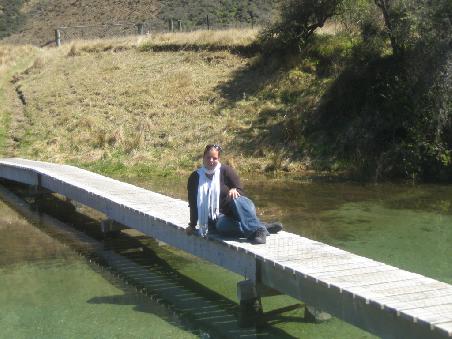 Cathrin am Lake Moke.