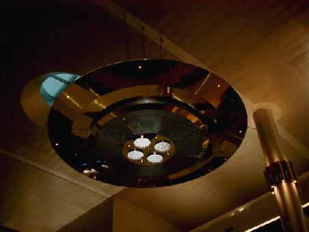 Ufo im Flughafen von Dubai