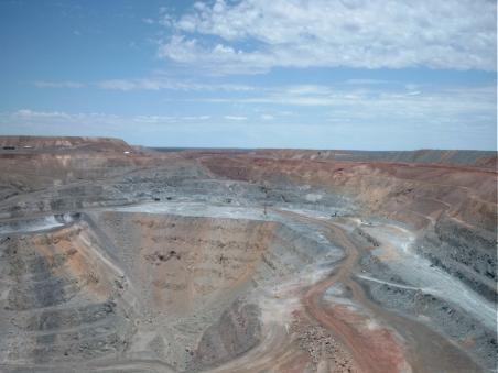 "Super Pit"