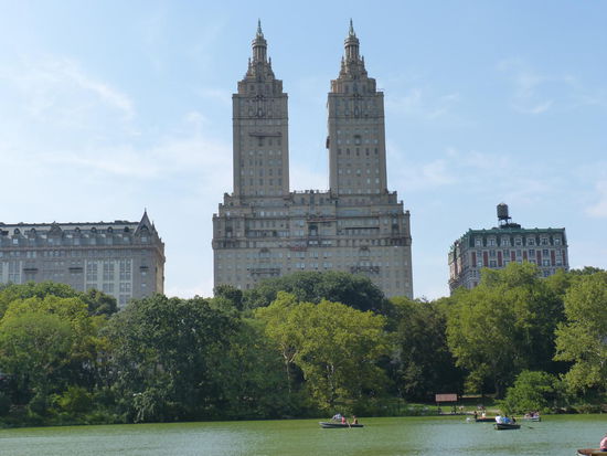 Upper West Side mit unserem New Yorker Lieblingsgebäude in der Mitte