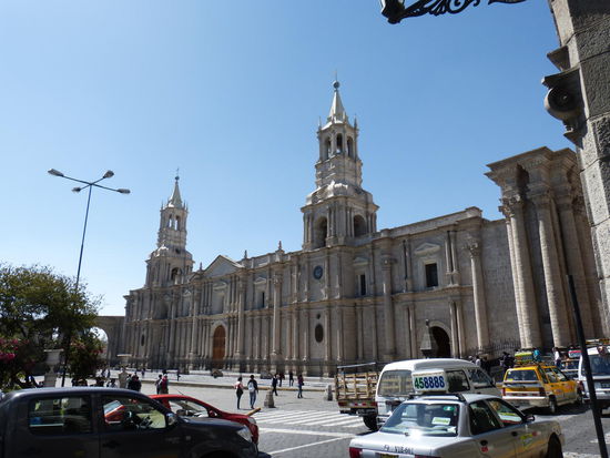 Kathedrale am Plaza de Armas in Arequipa