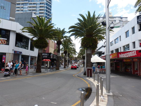 die Partystraße, auch wenn es vielleicht erstmal nicht so aussieht...