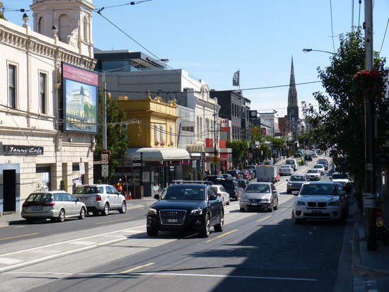 die Toorak Road, wo sich unser Hotel befindet