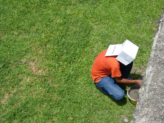 so kann man sich natürlich auch vor Sonnenbrand schützen 
