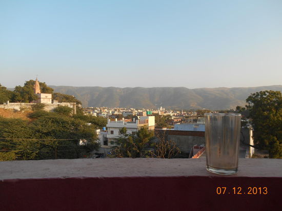 Blick von unserem Balkon auf Pushkar