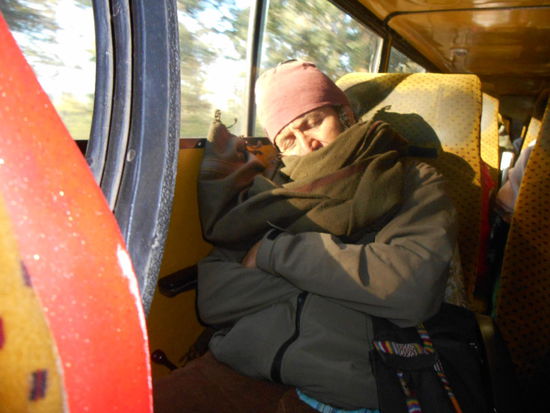 Im Bus nach Pachmarhi war nur noch ich wach .