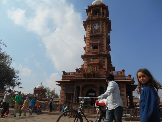 Der Uhrenturm - Treffpunkt inmitten der Altstadt