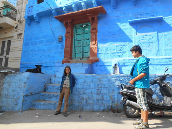 Der erste Spaziergang durch die Gassen der Altstadt - liebevoll gestaltete Häuserfassaden