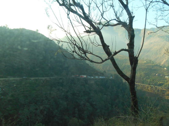 Es gibt nur diese Strasse nach Kathmandu.