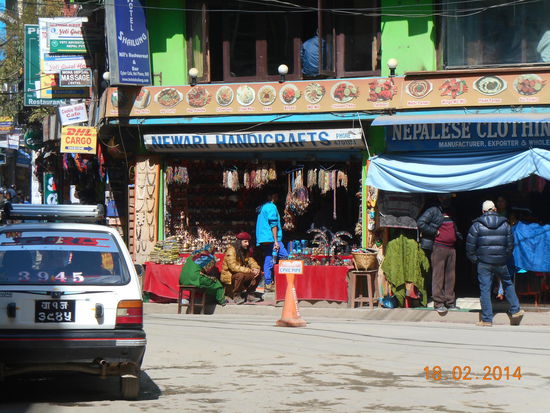 Das Touristenviertel Thamel ist natürlich voll mit kleinen Läden.