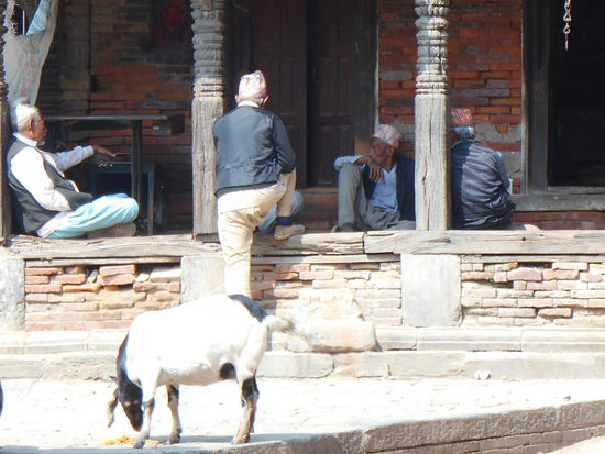 Männertreff auf öffentlichem Platz