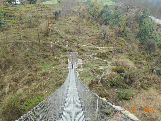 Nach dieser Brücke begann wieder der steile Aufstieg.