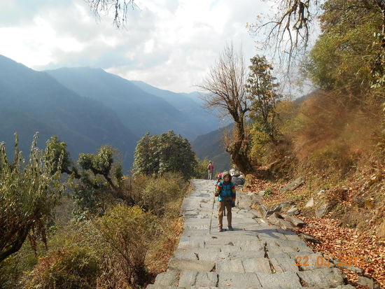 Wir lassen das Tal langsam hinter uns.