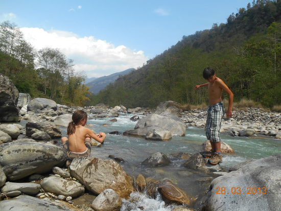 Erfrischung im Fluss