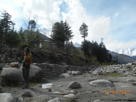 ... uns dabei nasse Füsse holten .