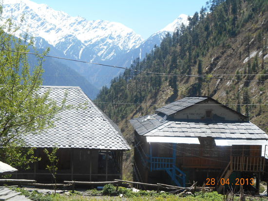 Blick auf Schneeberge