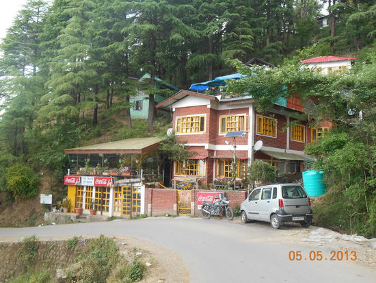 Weg nach Dharamkot