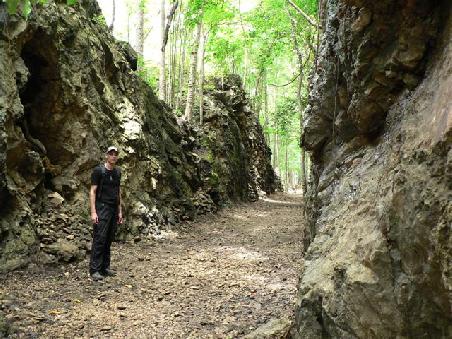 Hellfire pass