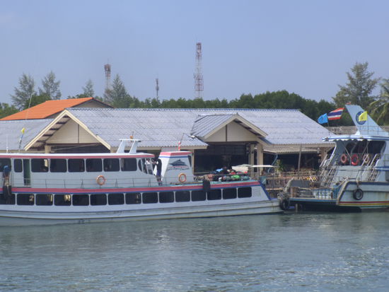 Ban Saladan Pier, Koh Lanta