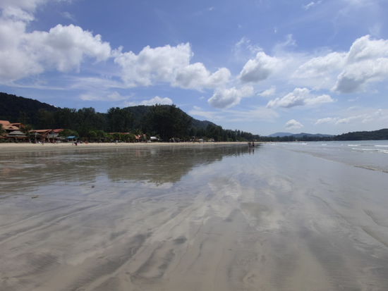 Klong Dao Beach bei Ebbe, Blickrichtung Süd