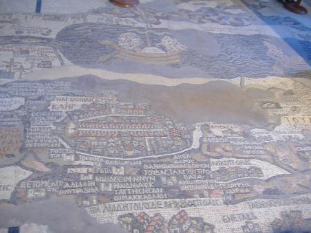 Palaestina- Karte - am oberen Rand ist das tote Meer zu erkennen und der Kreis in der Mitte stellt Jerusalem dar