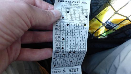 Das passende Ticket habe ich mir auch heute morgen gekauft, da man nichts reservieren kann. (Zurück nach Manila geht aber mit Reservierung, leider nur bei 2 Bussen am Tag)