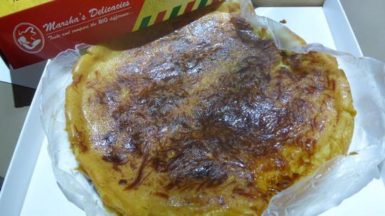 Na ja, und weil alle wie die verückten dieses Zeug gekauft haben (Reiskuchen), habe ich das auch mal gekauft, das war aber eher nicht so mein Fall. Ein extrem süßes Zeug, das auch noch klebt wie Sau, es kann ja nicht alles schmecken. Zur Strafe werde ich heute abend noch mal etwas anderes ausprobieren.