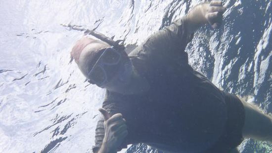 Bertold hat dann mit meiner Kammera noch eine ganz dicken Fisch entdeckt und sofort ein Foto gemacht,