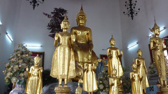 Noch ein kleiner Tempel auf dem Gelände