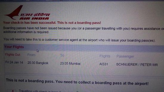 Und mit dem Beweis, dass ich wirklich weiterreisen werde, soll es genug sein aus Bangkok und Thailand. Ich melde mich wieder aus Indien.