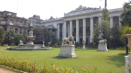 Das ist er, der Marble-Palace, es gibt nur Fotos von aussen...