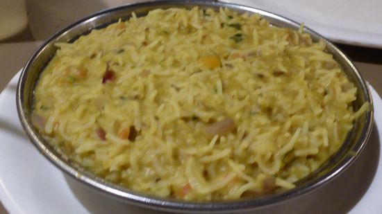 ...Dal Khichdi, sehr lecker . Und das war es aus Udupi, der nächtse und wahrscheinlich letzte Bericht dieser Reise kommt demnächst aus Mumbai!