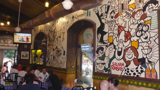 Cafe Mondegar ist auch noch da 