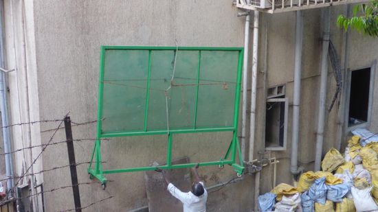 Und das direkt davor, Arbeitschutz???????