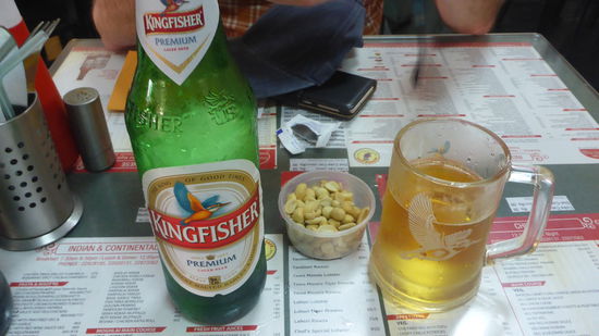 ..eine einzige Enttäuschung. Dieses Gedeck kostet ca. 6,20 Euro. 
Das war es dann... wohl zum letzten mal.!