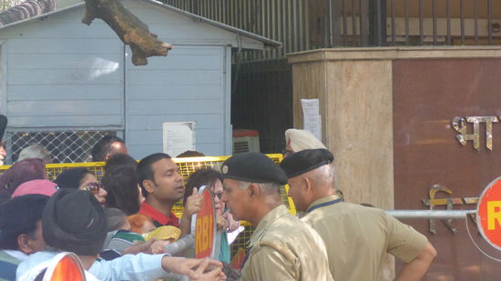 Ganz vorne leider etwas verdeckt Marianne, die dann leider unverrichteter Dinge wieder zurück kommt.